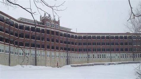 Waverly hills sanatorium tickets - Waverly Hills Sanatorium officially opened on the 26 th of July 1910. It houses thousands of patients who were suffering from the then fatal illness tuberculosis. When it opened it originally accommodated just about 50 patients but soon expanded to hold almost 500 patients. During its 50-year operation several patients have …